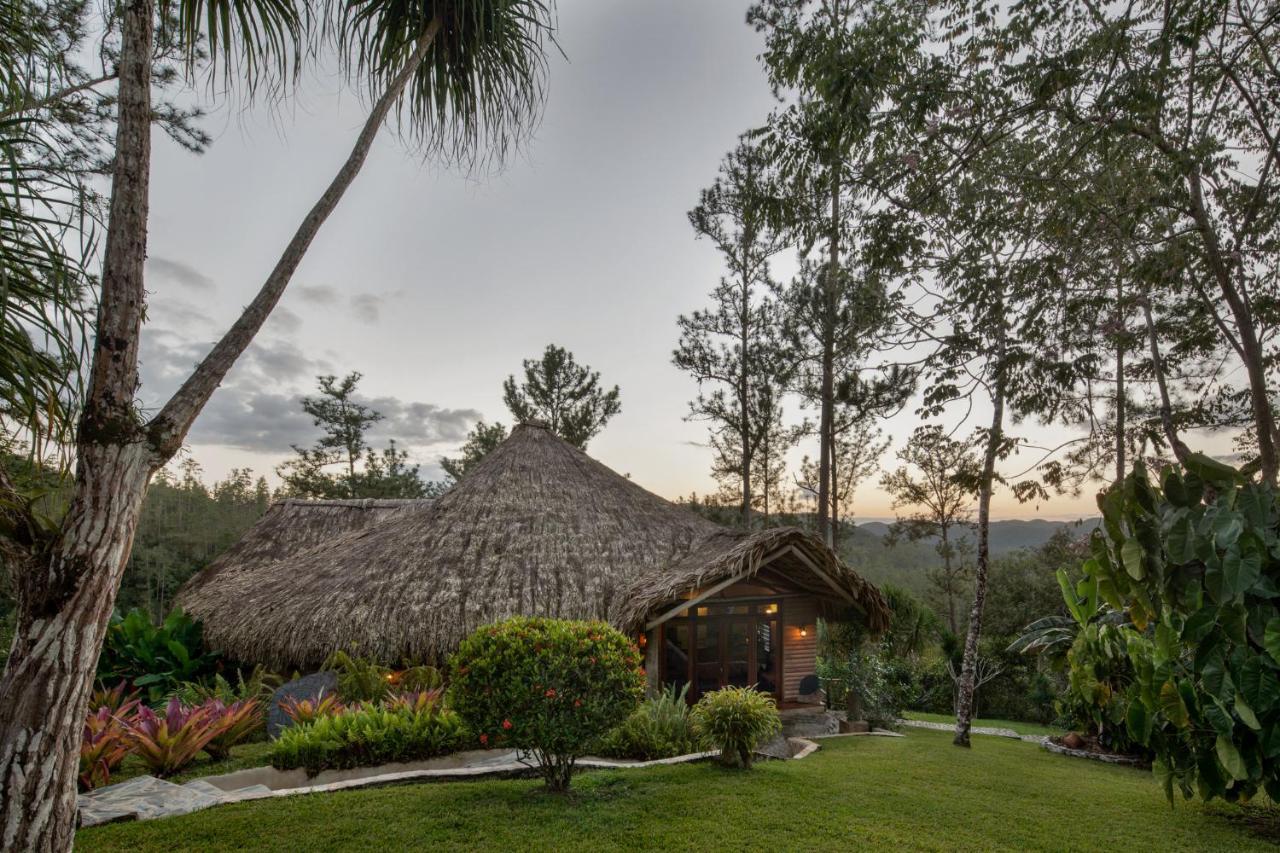 Gaia Riverlodge Unitedville المظهر الخارجي الصورة